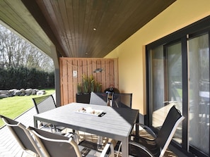 House | Balcony