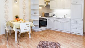 Dining - Beautiful Property With Terrace and a Small Garden (Gerolstein)