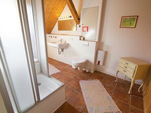 Ferienhaus | Badezimmer
