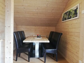 Apartment | Dining