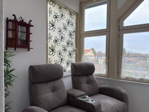 Appartement | Salle de séjour | Télévision à écran plat