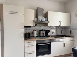 Apartment | Private kitchen | Toaster, highchair - Spacious Apartment in Ballenstedt Harz near Lake (Ballenstedt)