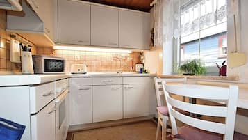 Apartment | Private kitchen | Highchair