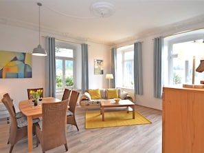 Dining - Villa in Borstendorf Nahe Erzgebirge (Grünhainichen)