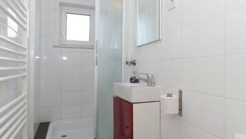 Ferienhaus | Badezimmer | Dusche