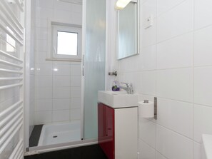Ferienhaus | Badezimmer | Dusche