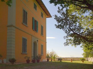 House | Exterior