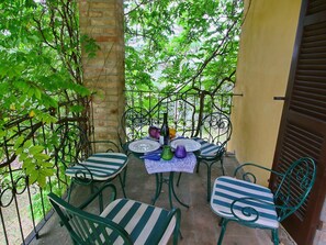 House | Exterior - Farmhouse in Todi With Pool & Theater Nearby (Todi)