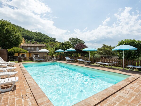 House | Pool - Belvilla by OYO Holiday Home in Assisi With Pool (Assisi)