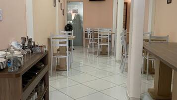 Gratis kontinental morgenmad hver dag