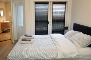 WiFi, bed sheets - Zaras Studio Apollo (Zandvoort)