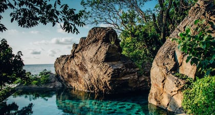 Casa Alima AP - Private Luxurious Beachfront Villa on Heavenly Mexican Beach