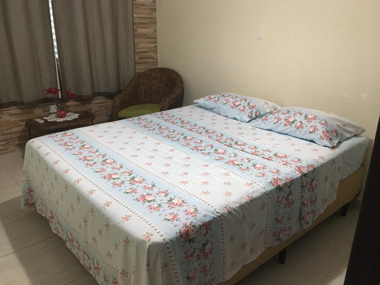 4 slaapkamers, een strijkplank/strijkijzer, wifi, beddengoed