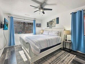 2 bedrooms, iron/ironing board, free WiFi, bed sheets