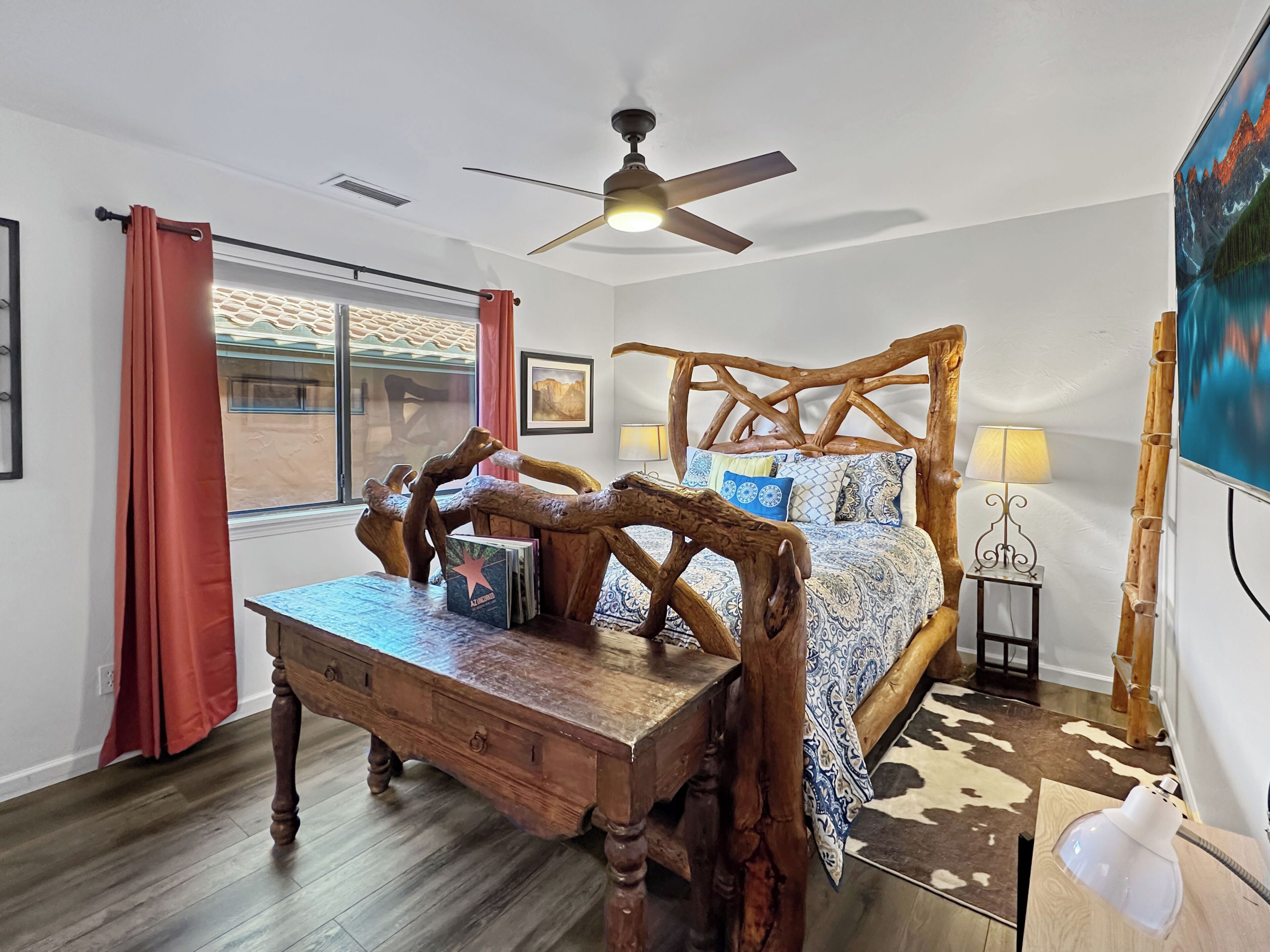 2 bedrooms, desk, iron/ironing board, free WiFi