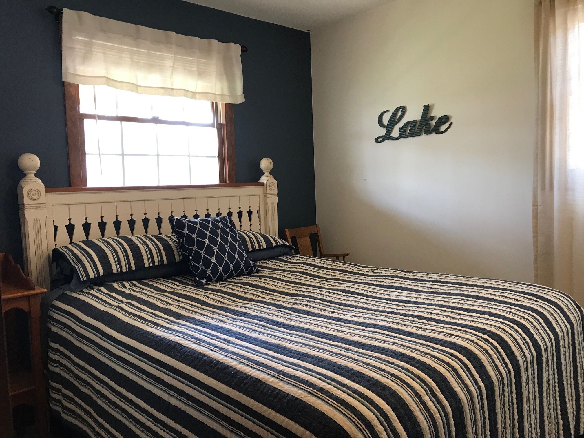 4 chambres, fer et planche à repasser, accès au Wi-Fi (inclus)