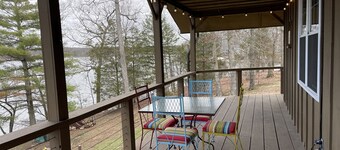 ALL SEASONS Retreat! Memories*Family*Friends*Fire Pit*Fish*Deep Water*Kayaks