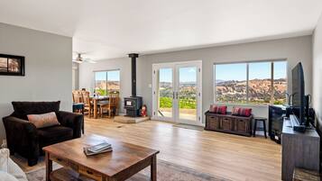 Smart TV, DVD player, video library