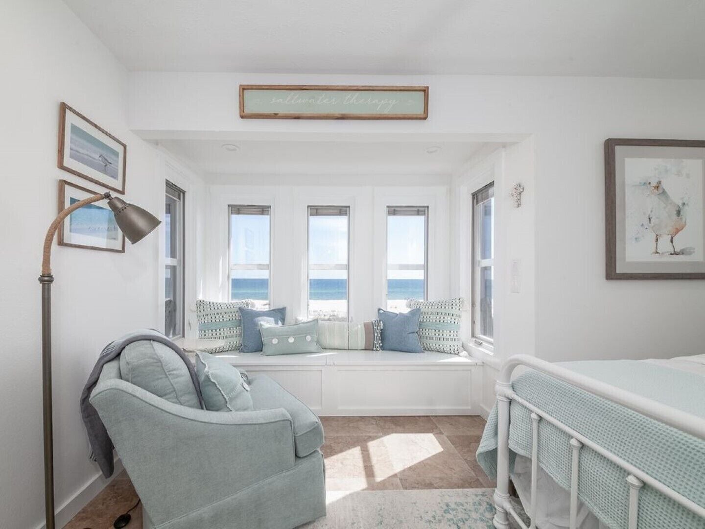 4 chambres, fer et planche à repasser, Wi-Fi, draps fournis