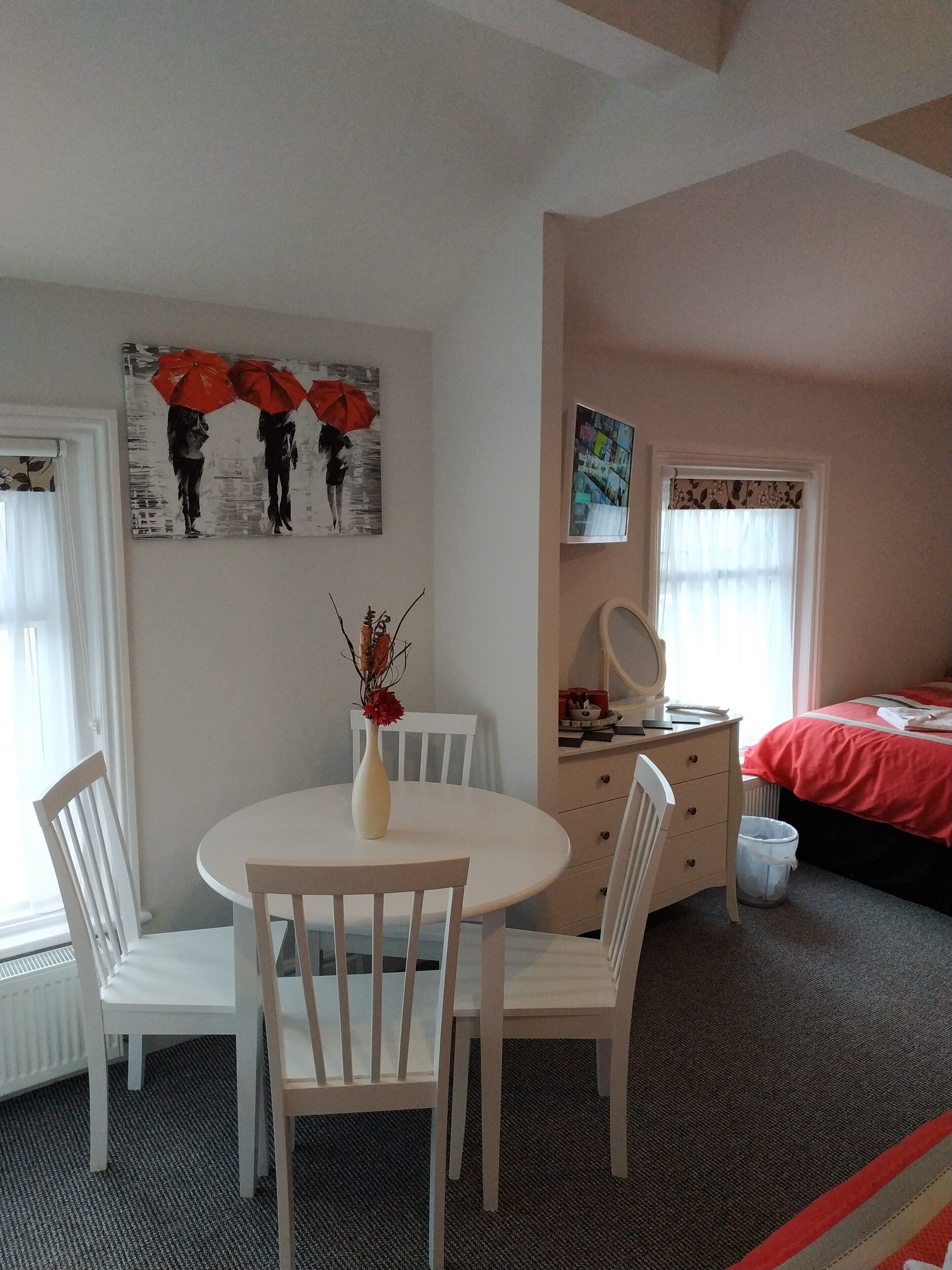 Photo - The Castleton