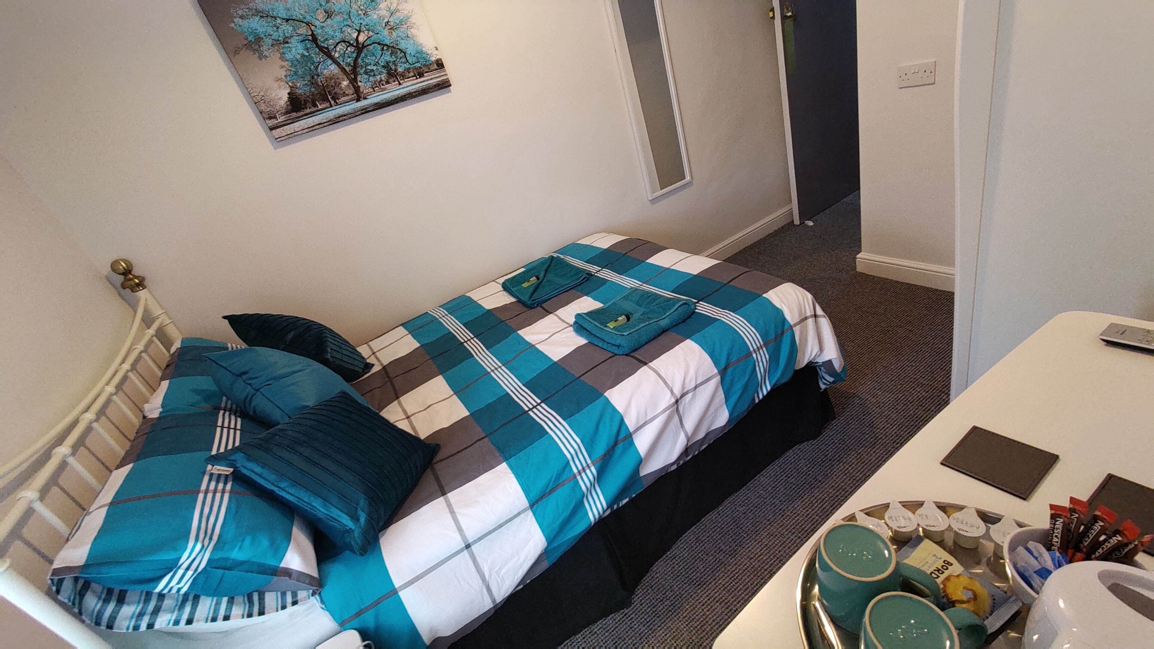 Photo - The Castleton