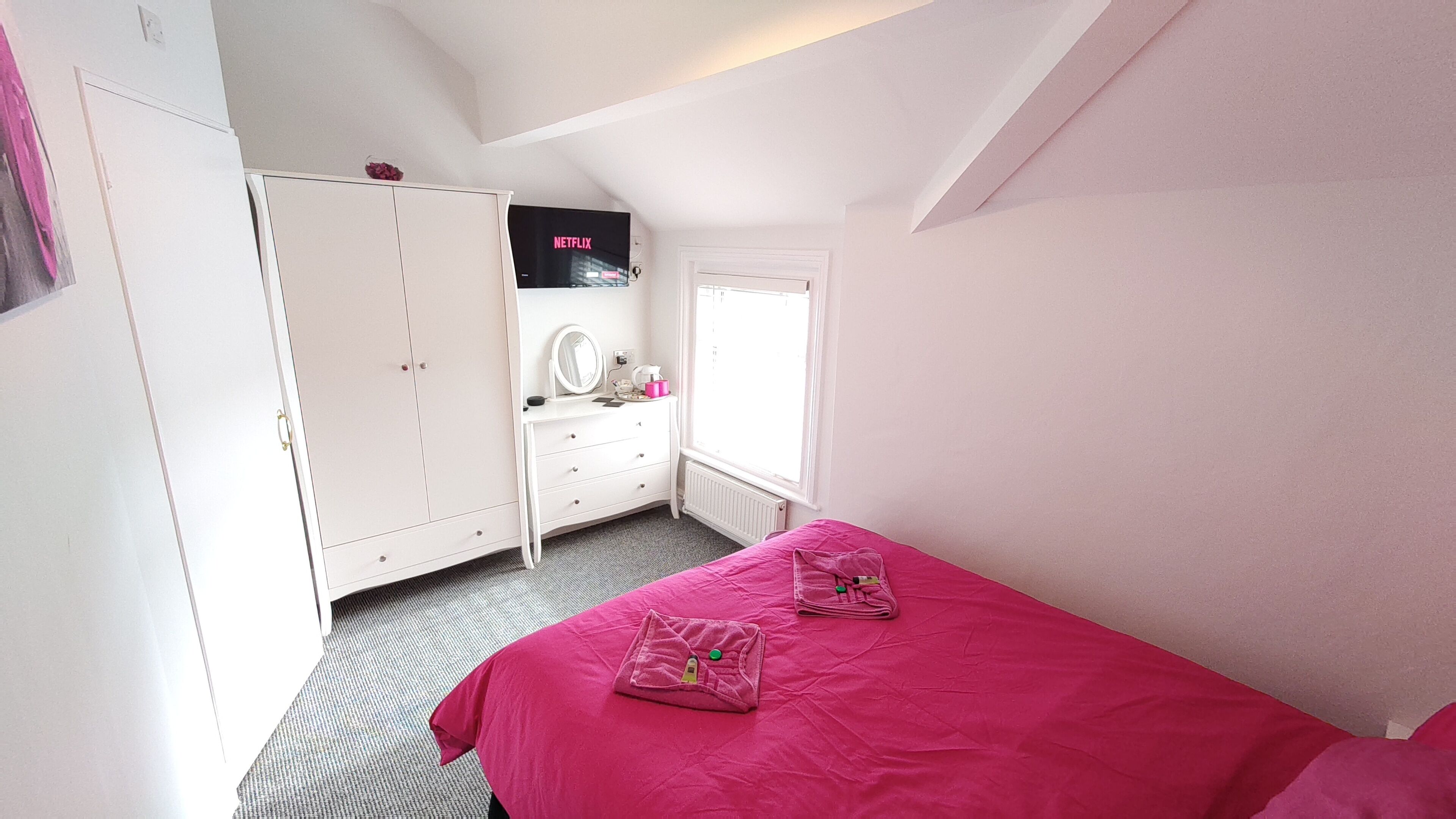 Photo - The Castleton