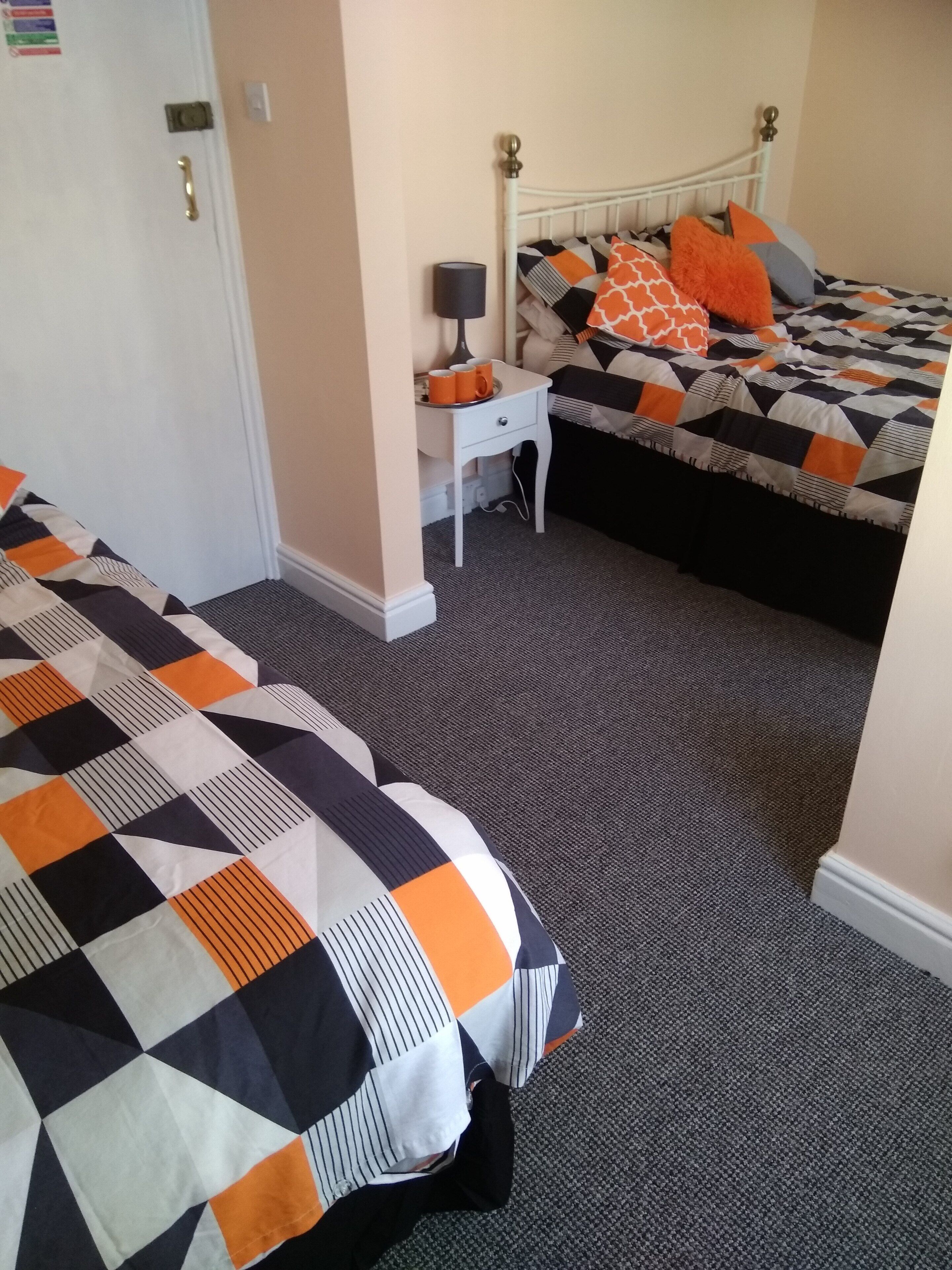 Photo - The Castleton