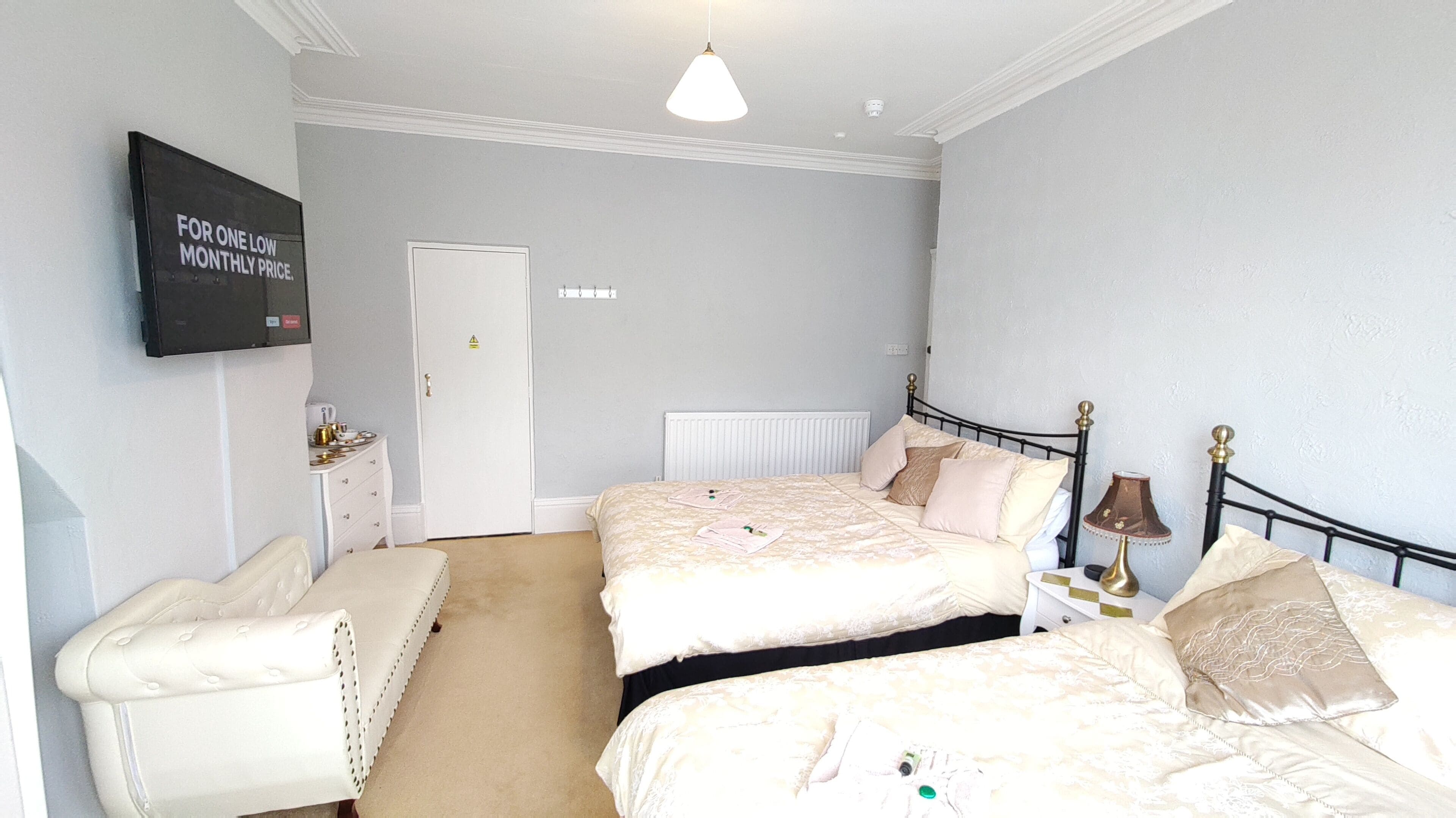 Photo - The Castleton