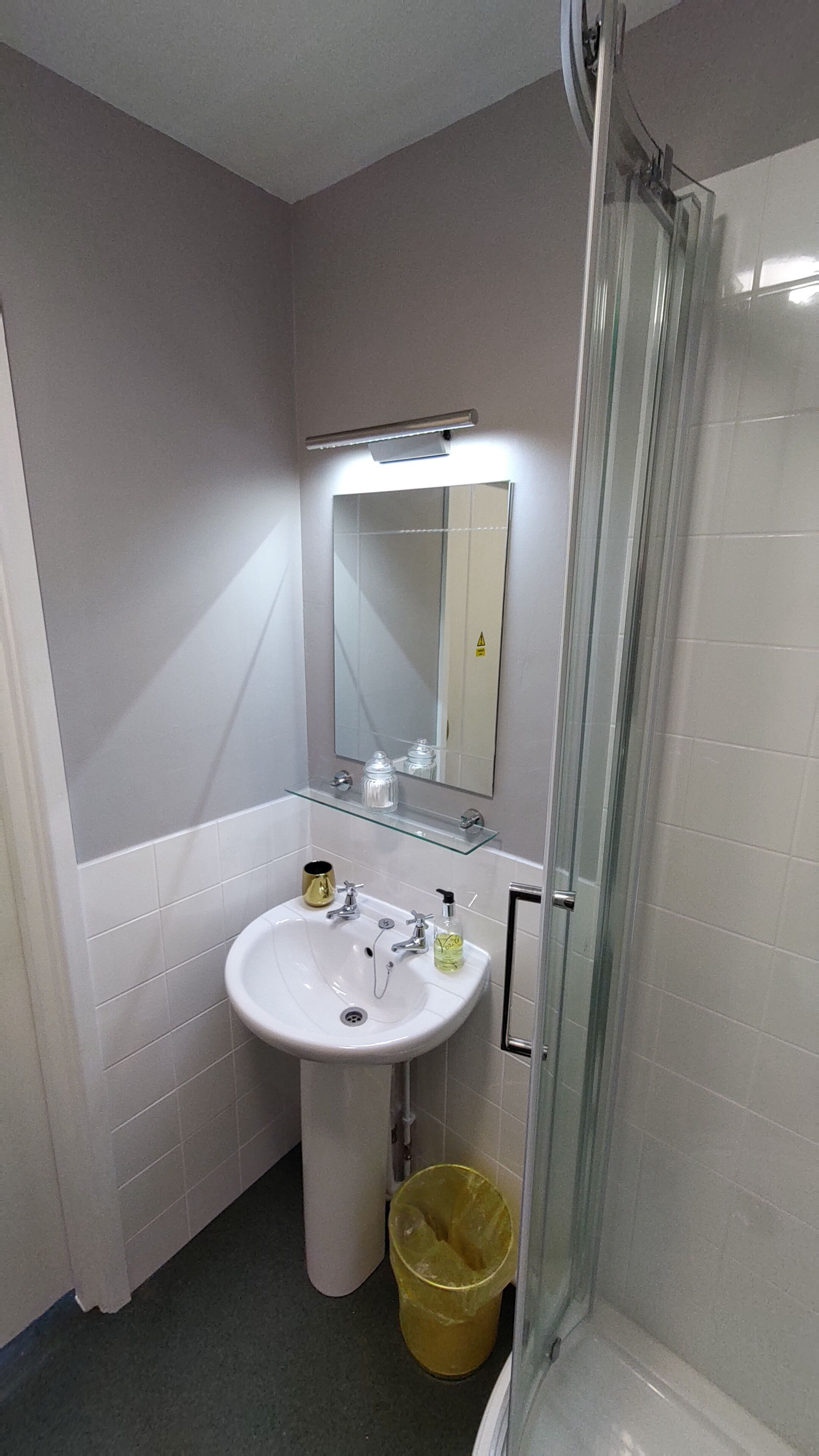 Photo - The Castleton