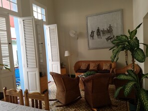 リビングルーム