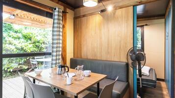 Chalet | Living area