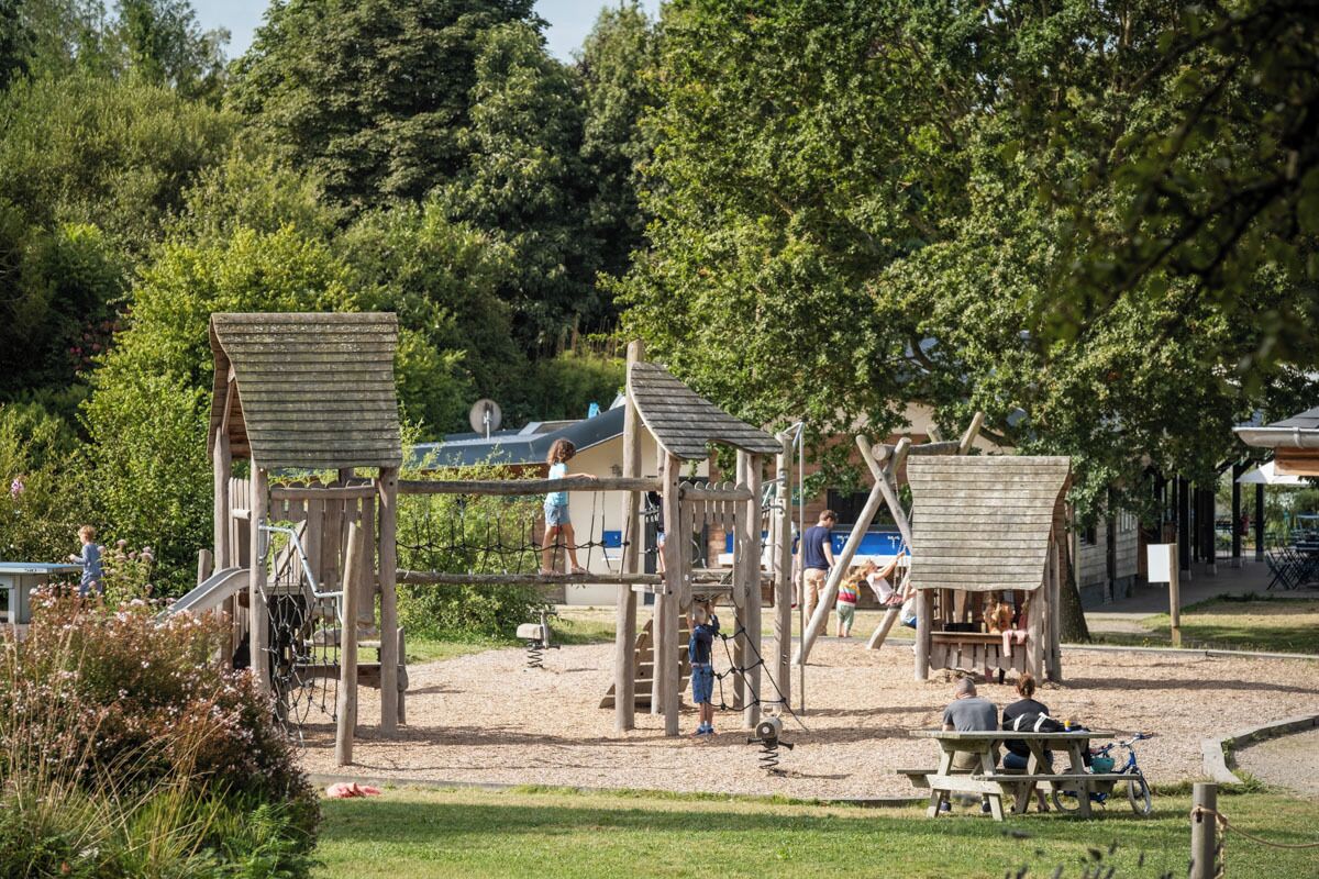 Children’s play area – outdoor