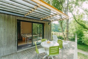 Nhà di động có tầm nhìn toàn cảnh | Hiên