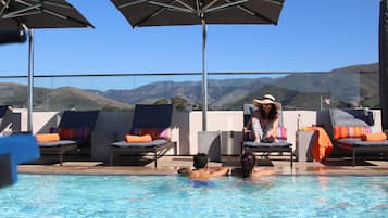 Sun deck