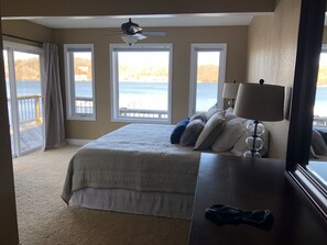 3 室のベッドルーム、WiFi、ベッドシーツ