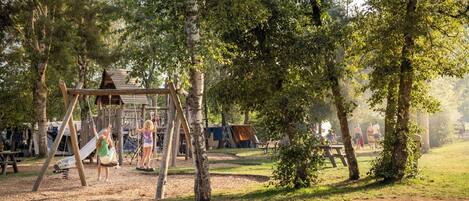 Aire de jeux - extérieure