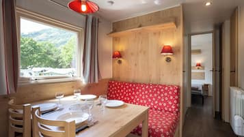 Chalet Basic | Area keluarga | Foosball dan meja tenis meja