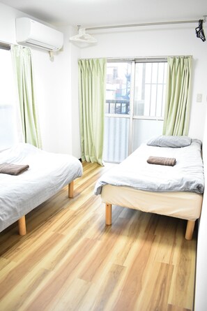 Family Apartment, 3 Bedrooms - Issyuku Higashi Ueno (Tokyo)