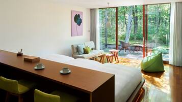 In-room safe, blackout drapes, soundproofing, iron/ironing board