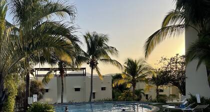 Ocean View Condo with Private Roof Top Patio