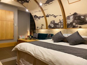 Rum (Queen Room, Run of House) | Duntäcken, ljudisolering, gratis wi-fi och sängkläder