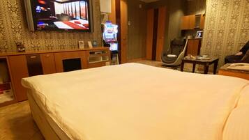 Queen Room, Run of House | Down comforters, blackout drapes, soundproofing, free WiFi