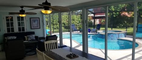 Piscine extérieure, piscine chauffée
