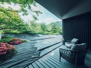 Egyptian cotton sheets, premium bedding, down comforters - MUNI KYOTO (Kyoto)