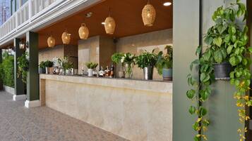 Poolside bar