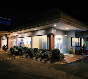 Fachada da propriedade