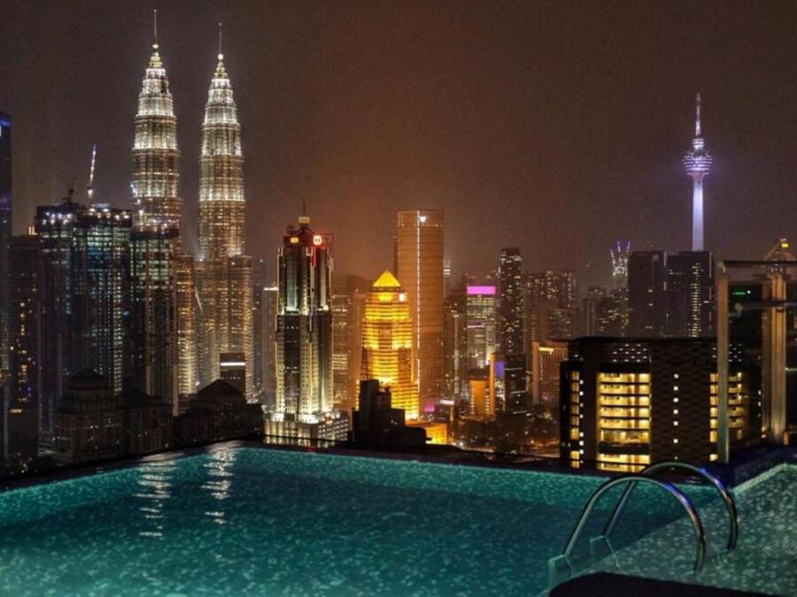 2 outdoor pools, open 8:30 AM to 10:00 PM, pool loungers