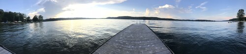 Cozy Lakeside Cabin with Hot tub near Bloomington and Brown County