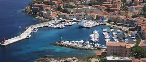 Marina