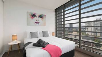 2 slaapkamers, een strijkplank/strijkijzer, wifi, beddengoed
